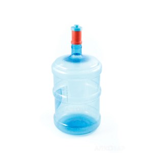 Гидрозатвор на бутыль от воды.